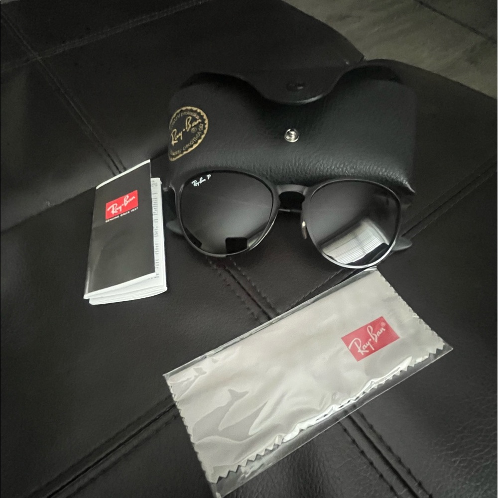 Ray-Bans Womens Sunglasses in style Erika